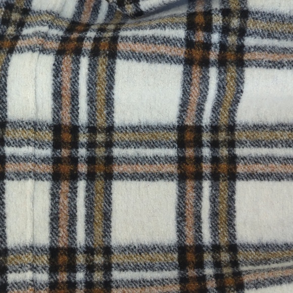 Zara Shacket - Picture 6 of 9